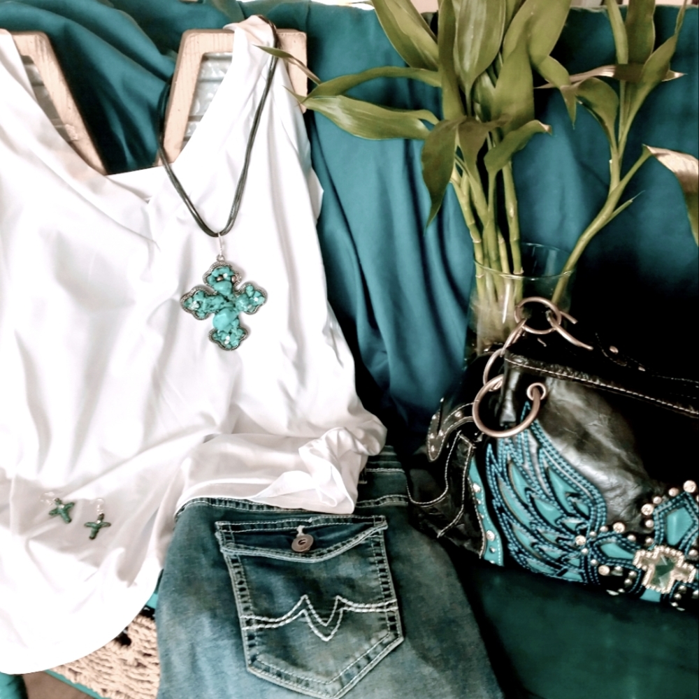 White strap tank item#00TT8